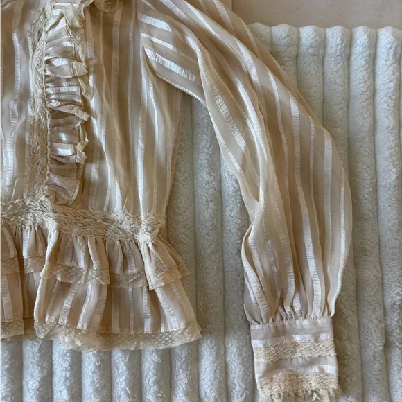 River Island Cream Striped Ruffle Blouse - Picture 2 of 6